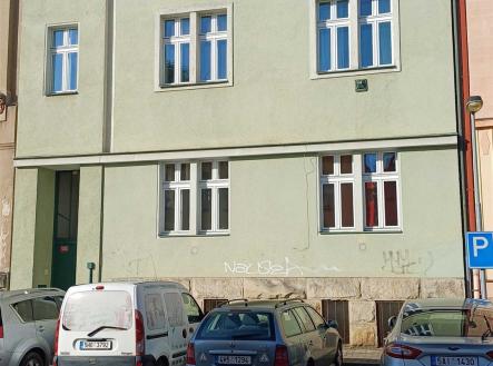 . | Prodej - nájemní dům, 778 m²