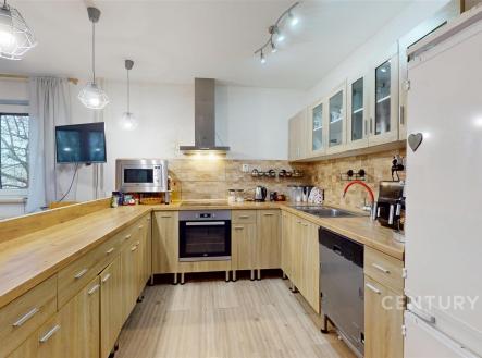 . | Prodej - dům/vila, 212 m²