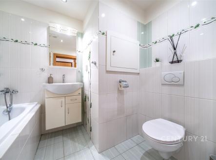 . | Prodej bytu, 2+kk, 41 m²