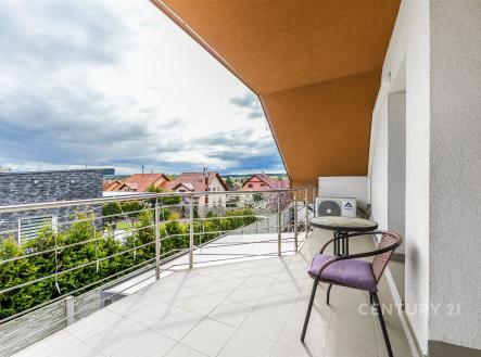. | Prodej - dům/vila, 188 m²