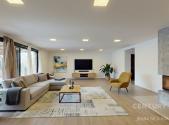 Prodej - dům/vila, 319 m²