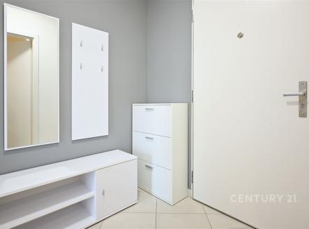 . | Prodej bytu, 1+kk, 30 m²