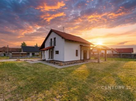 . | Prodej - dům/vila, 160 m²