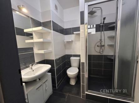 . | Pronájem bytu, 3+kk, 78 m²