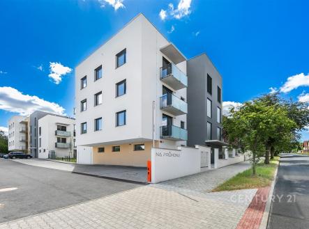 . | Pronájem bytu, 1+kk, 39 m²