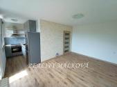 Pronájem bytu, 1+kk, 34 m²