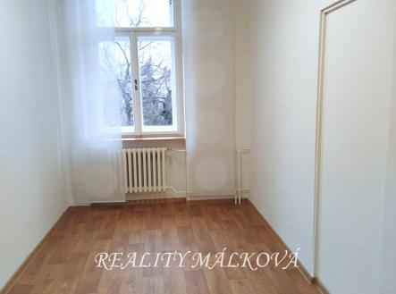 1c4a6d0c-2cbe-4a96-8b8f-0b1382cf6b79 | Pronájem - kanceláře, 26 m²