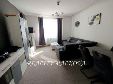 ff9acc9f-4e32-4f53-8c24-2884767460e0 | Prodej - dům/vila, 213 m²