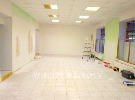 filename_388439 | Pronájem - obchodní prostor, 193 m²