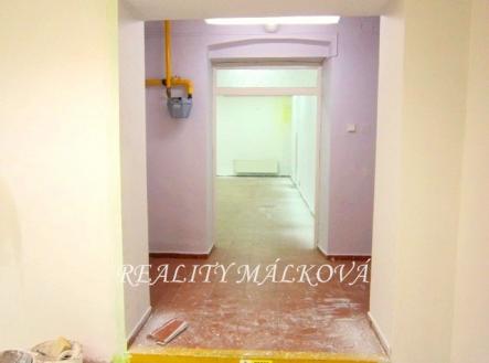 filename_388437 | Pronájem - obchodní prostor, 193 m²