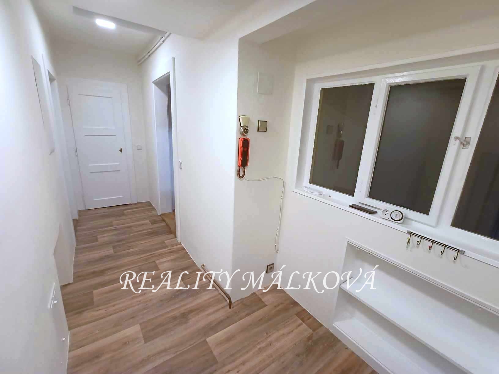 c2a35304-cf2d-4ae9-a99e-dfe901f5eae5