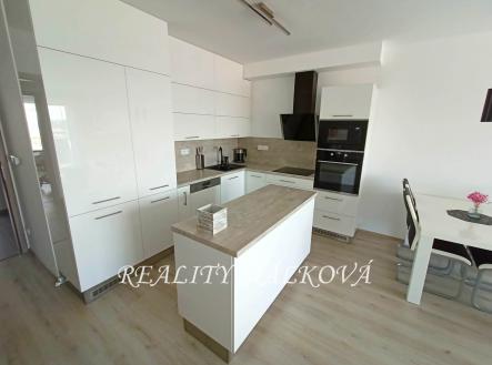 346074466_1192076838122052_5430651664553741195_n | Pronájem bytu, 3+kk, 89 m²