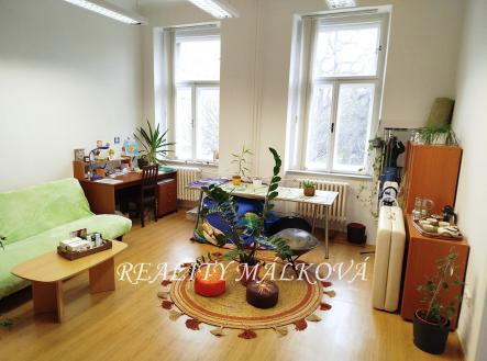 A02ZmfK0 | Pronájem - kanceláře, 58 m²