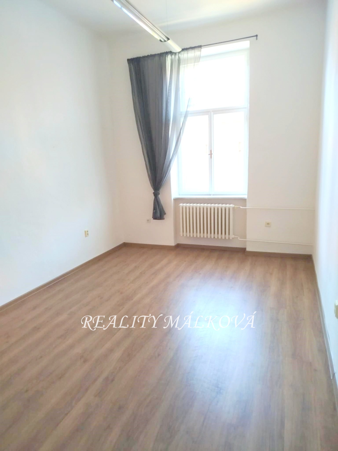 6cf0713d-d276-417d-8833-0cc6769152f9