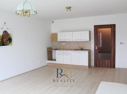 3 | Pronájem bytu, 1+kk, 38 m²