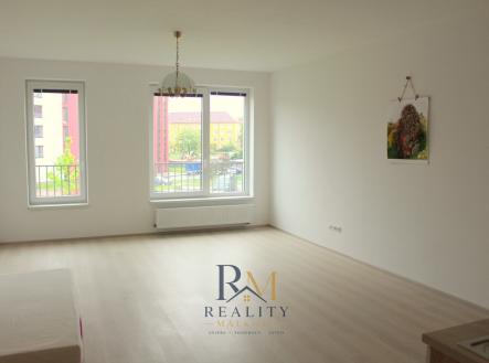1 | Pronájem bytu, 1+kk, 38 m²