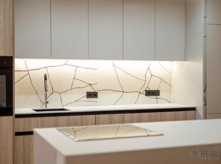 mini_DNS09771 kopie.jpg | Prodej - dům/vila, 91 m²