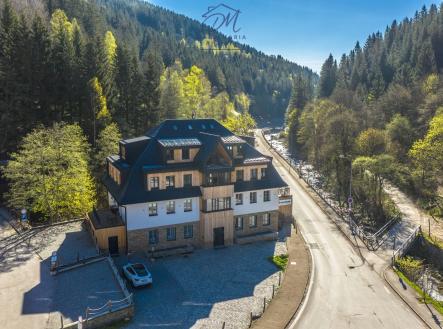 Prodej - hotel, 92 m²