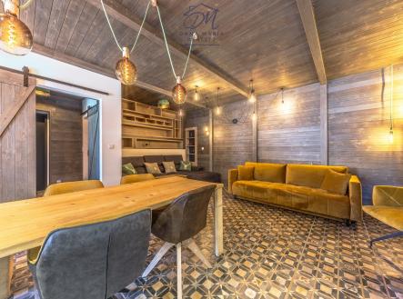 Prodej - hotel, 92 m²