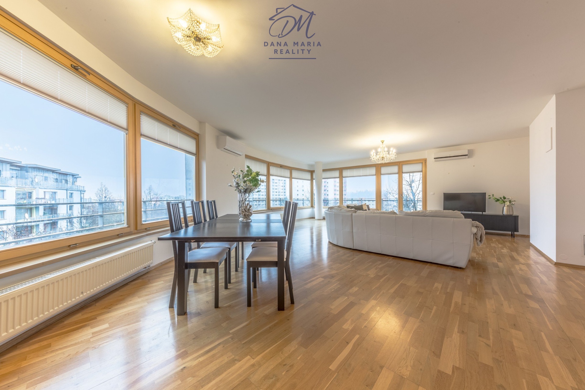 Pronájem bytu 4+kk, 134 m² - Praha - Vokovice