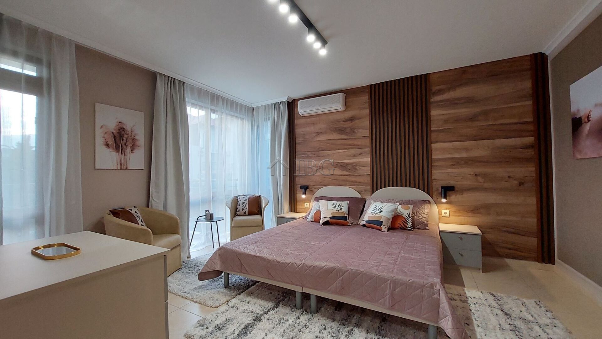 Luxusní 2-ložnicový byt v komplexu Compass, Sveti Vlas