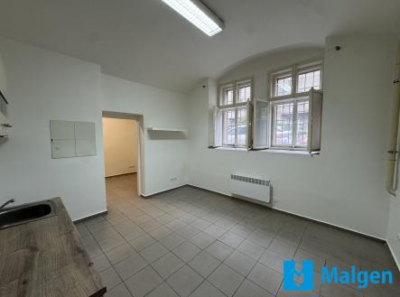 IMG_0791 | Pronájem - kanceláře, 28 m²