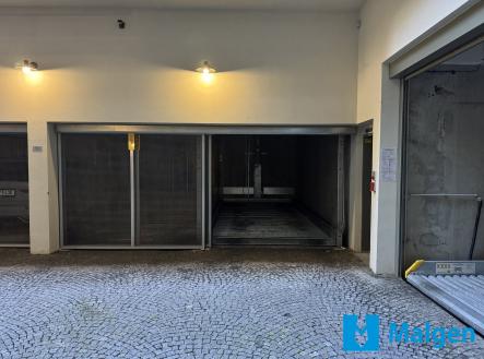 IMG_1704 | Pronájem - malý objekt/garáž