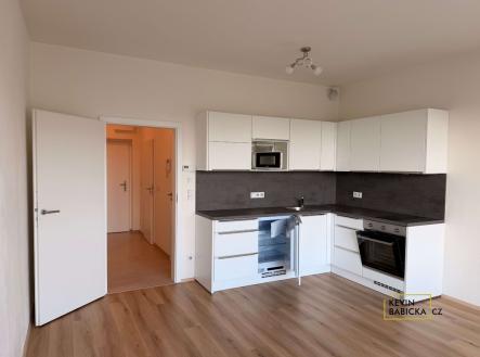 3-1.jpg | Pronájem bytu, 1+kk, 35 m²
