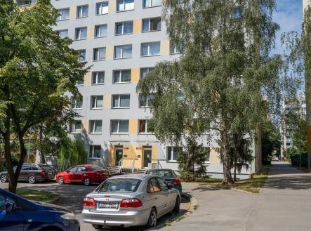 . | Prodej bytu, 3+kk, 77 m²