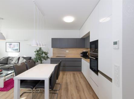 . | Prodej bytu, 2+kk, 83 m²