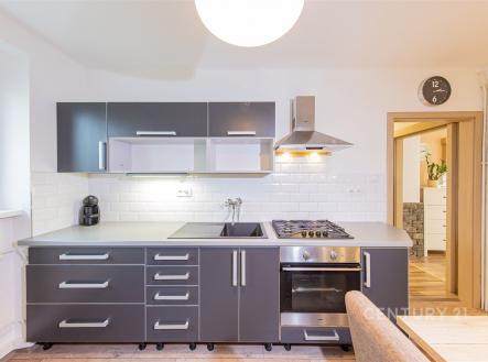 . | Pronájem bytu, 2+1, 68 m²