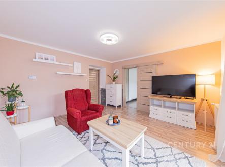 . | Pronájem bytu, 2+1, 68 m²