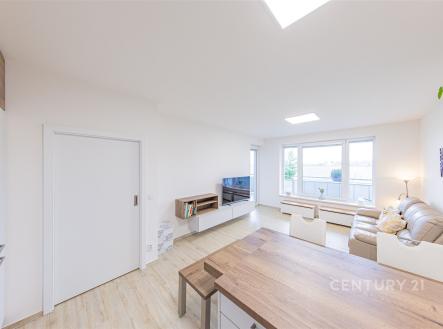 . | Pronájem bytu, 2+kk, 51 m²