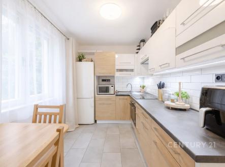 . | Prodej - dům/vila, 203 m²
