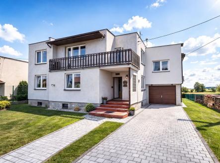. | Prodej - dům/vila, 272 m²