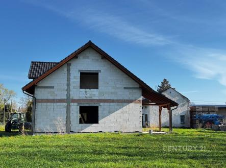 . | Prodej - dům/vila, 180 m²