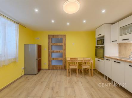 . | Prodej - dům/vila, 75 m²