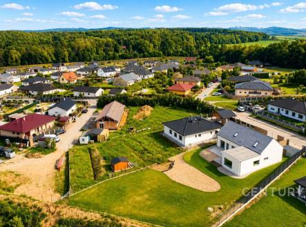 . | Pronájem - dům/vila, 236 m²