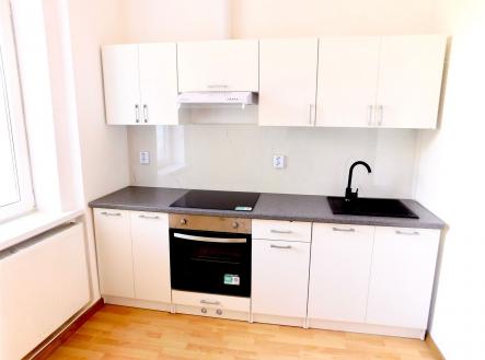 Pronájem bytu, 1+1, 35 m² obrázek