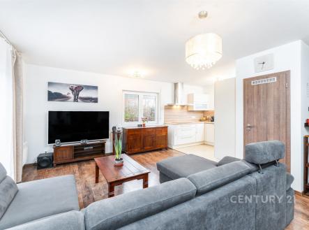 . | Prodej - dům/vila, 97 m²