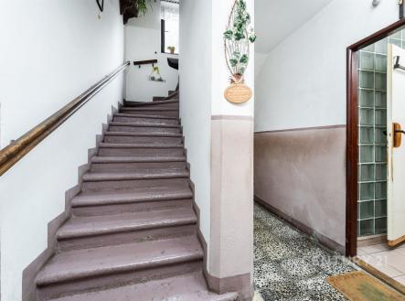 . | Prodej - dům/vila, 168 m²