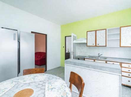 . | Prodej - dům/vila, 168 m²