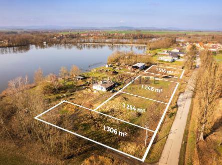 Dívčice_pozemek_zákres_1 | Prodej - pozemek pro bydlení, 1 305 m²