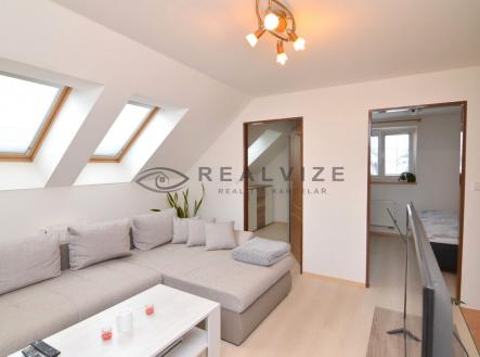 Obývací pokoj 1 | Prodej - dům/vila, 108 m²