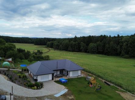 dji_fly_20240702_165946_55_1719932477091_photo_optimized | Prodej - dům/vila, 160 m²