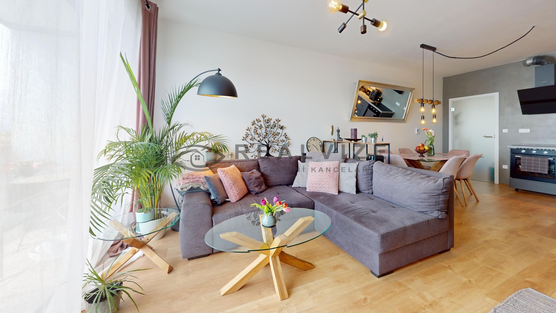 Suche-Vrbne-Living-Room