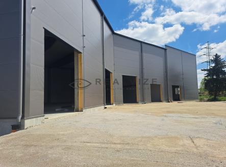 46bcd03f-a7e2-4d7b-a05a-7d44389b42a2 | Pronájem - komerční objekt, sklad, 456 m²