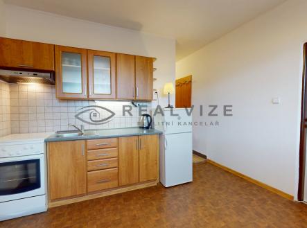 Byt 1+1 Pražská tř. kuchyně 1 | Prodej bytu, 1+1, 37 m²