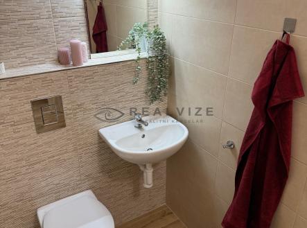 4 | Pronájem bytu, 2+kk, 37 m²