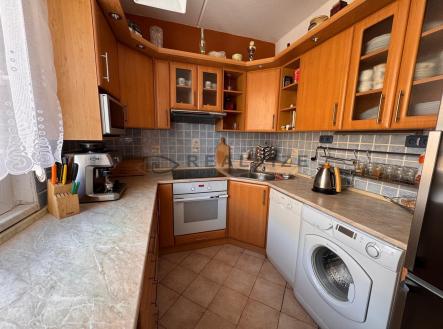 IMG-20250529-WA0011 | Pronájem bytu, 3+1, 70 m²
